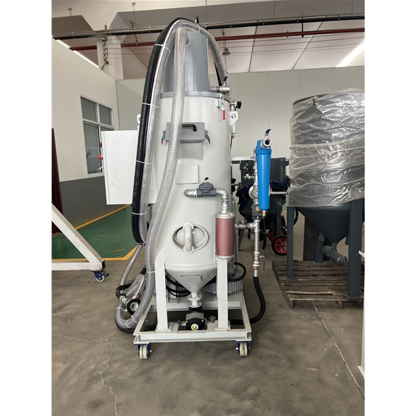 高壓式無塵噴砂機(jī)