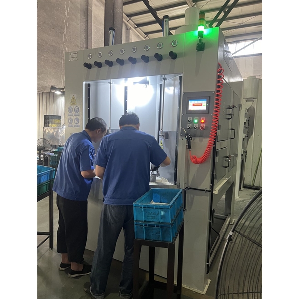 自動(dòng)間隙式噴砂機(jī)